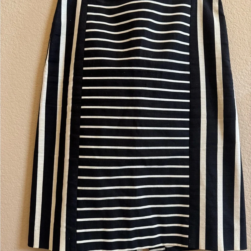 J.Crew No. 2 Pencil Skirt Black White Striped Size 6